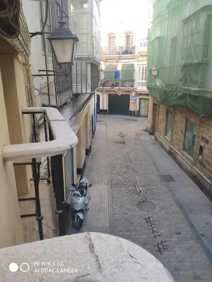 Cathedral Two Bedroom Unit & Two Balconies Cadix 0*,  Espagne